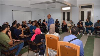 تدريب 105 أطباء وممرضين بجامعة أسيوط على أساسيات الرعاية العاجلة أثناء الحمل والولادة