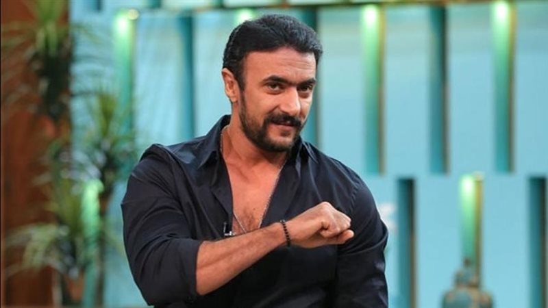 أحمد العوضي، فيتو