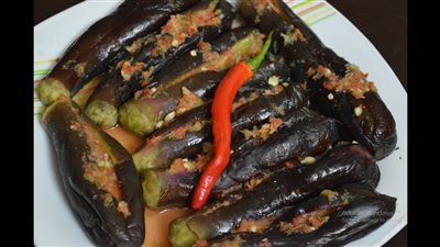 طريقة عمل الباذنجان المخلل المسلوق، فى خطوات بسيطة 