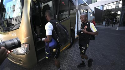 الدوري الأفريقي، موعد وصول حافلة الأهلي لملعب مباراة صن داونز.. وسيناريوهات تأهل الأحمر إلى النهائي