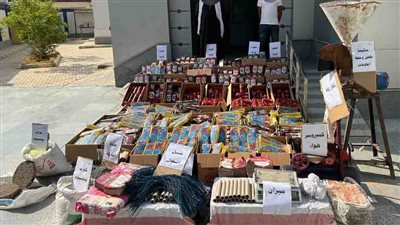 ضبط أكثر من مليون قطعة ألعاب نارية بحوزة عامل ونجله بالفيوم 