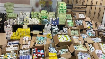 ضبط صيدلي ومساعده بحوزتهما أقراص وعبوات مخدرة بـ90 مليون جنيه