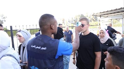 الصحة: الكشف الطبي على 166 من رعايا الدول الأجنبية بينهم 42 طفلا اليوم