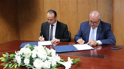 لأول مرة بالجمهورية، صحة البحيرة توقع بروتوكول في جودة المعامل 