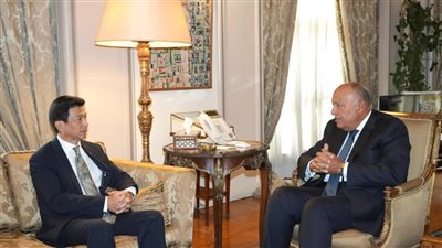 سامح شكري يلتقي وزير خارجية تايلاند في القاهرة