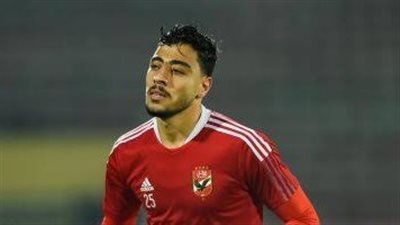 فيتوريا يستقر على ضم أكرم توفيق لمعسكر منتخب مصر 