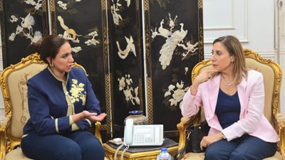 نائب محافظ البحيرة تستقبل وزيرة الثقافة بالديوان العام 