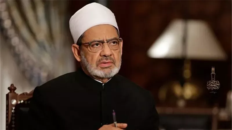  الدكتور أحمد الطيب