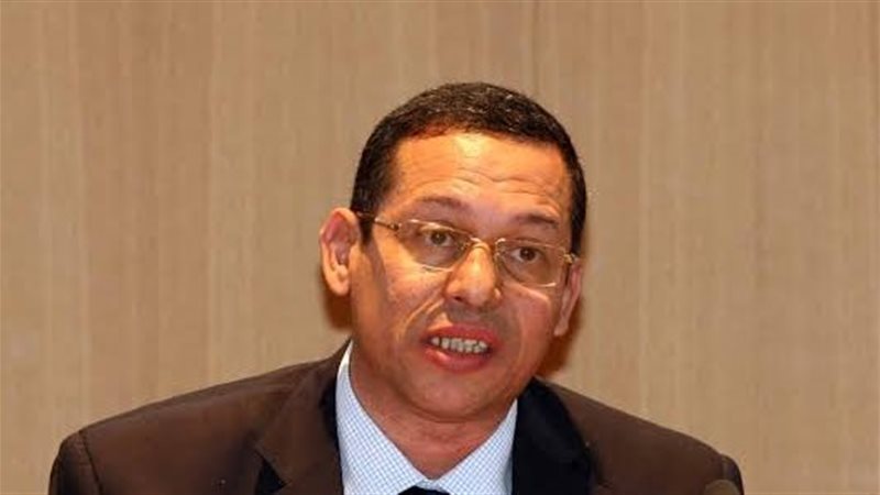 الدكتور أيمن سلامة،