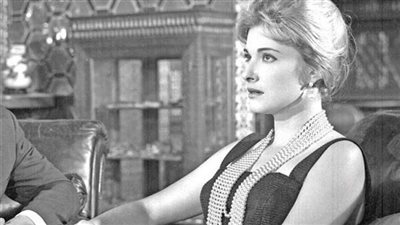 مريم فخر الدين.. أميرة الرومانسية وملاك السينما.. ساعدها جمالها في دخول عالم الفن.. وهذا سر اتصال الشعراوي بها 