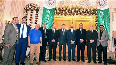 رئيس جامعة المنصورة الجديدة يشارك بمؤتمر نقابة أطباء الأسنان بالدقهلية