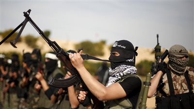 كتائب شهداء الأقصى تتصدى لاقتحامات الاحتلال في جنين وتفجير عبوة بناقلة جند إسرائيلية (فيديو)