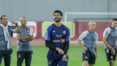 الأهلي يخوض مرانه الختامي قبل مواجهة المقاولون في الدوري (صور)