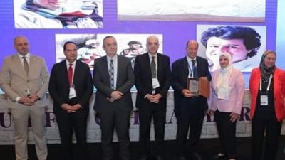 المستشفيات التعليمية تناقش الجديد في مجال طب وجراحة العيون بالمؤتمر السنوي لمعهد الرمد 