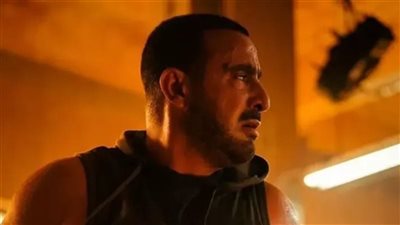 أحمد السقا يهدي مسلسله الجديد لوالده الراحل صلاح السقا