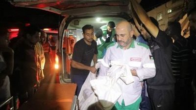 استشهاد 20 فلسطينيا بينهم طبيبان وخروج مستشفيات شمال غزة من الخدمة