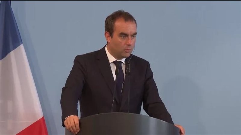 وزير الدفاع الفرنسي