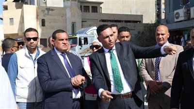 وزير التنمية المحلية ومحافظ الدقهلية يفتتحان ميدان رمسيس بشارع الجيش