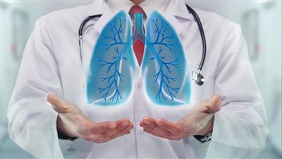 أسباب الإصابة بالمياه على الرئة (فيديو)