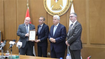 الكلية الملكية للجراحين تعتمد برنامج 