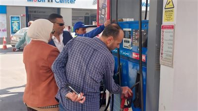 حملة مكبرة على محطات الوقود للتأكد من الالتزام بالأسعار المعلنة في الاسكندرية