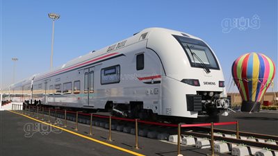 بعد عرضه في مؤتمر النقل الذكي، أول صور للقطار الكهربائى السريع