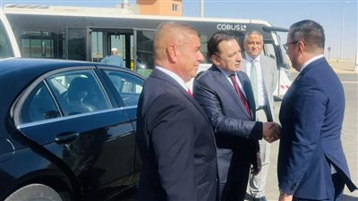 وزير خارجية فنزويلا يصل القاهرة للقاء سامح شكري 