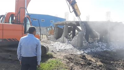 إزالة 35 حالة تعد على مساحة 8434 مترا مربعا بالبحيرة 