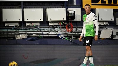 استمرار التعادل السلبي بين ليفربول ولوتون تاون بعد مرور 75 دقيقة