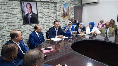 وكيل التعليم بالجيزة: أولوياتنا التخفيف عن كاهل أولياء الأمور