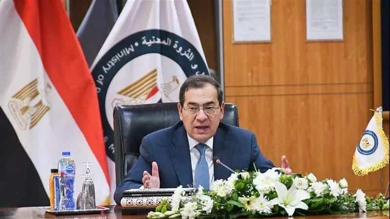 وزير البترول، فيتو