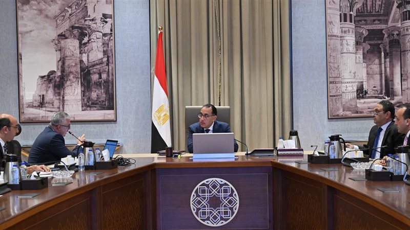 اجتماع برئاسة الدكتور