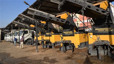 اصطفاف معدات الإنقاذ السريع بأسيوط لمواجهة السيول