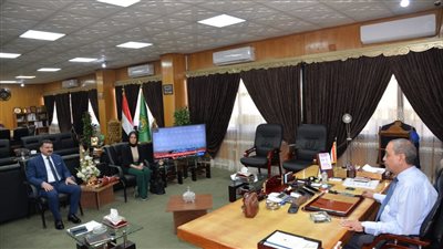 محافظ الإسماعيلية يستقبل مستشار المدير التنفيذي للأكاديمية الوطنية للتدريب