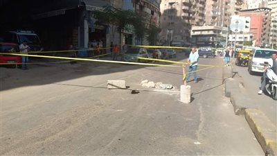 هبوط أرضي بتقاطع جمال عبد الناصر ومحمد نجيب بالمنتزه في الإسكندرية (صور)