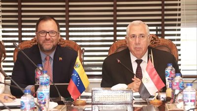 القصير يبحث مع وزير خارجية فنزويلا التعاون في تبادل الصادرات