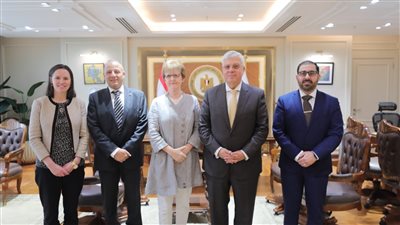 أيمن عاشور: نتطلع لتحويل مصر إلى مركز إقليمي للتميز في التعليم 