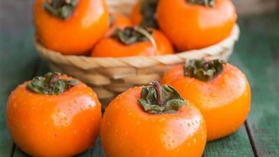 أسعار الفاكهة اليوم، سعر الكاكا يرتفع لـ 30 جنيهًا في سوق العبور