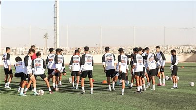 منتخب الشباب يخوض مرانه الأول بحضور حازم إمام وبركات وأبو الوفا (صور)