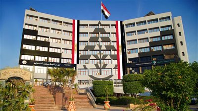 جهاز مدينة ١٥ مايو يراجع استعدادات مواجهة سيول الشتاء 