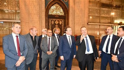 وزير النقل المغربي يزور محطة مصر بالقاهرة ومتحف السكة الحديد