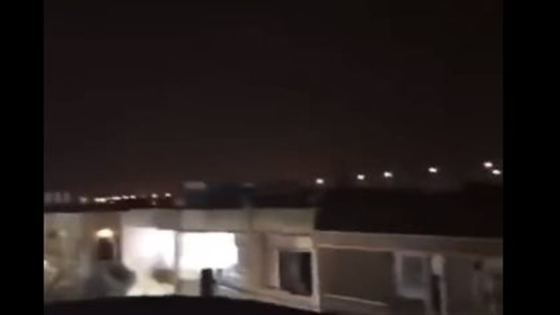 قاعدة أمريكية، فيتو