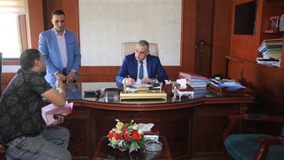 203 مواطنين يعرضون مطالبهم وشكواهم خلال اللقاء الجماهيري بسوهاج 