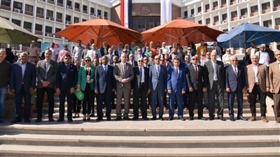 جامعة أسيوط الأهلية تشارك بوفد فى المنتدى البيئي تحت شعار 