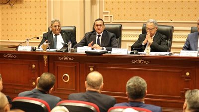 هشام آمنة: تنسيق وتعاون كامل مع لجنة الإدارة المحلية بالنواب لتنفيذ توجيهات القيادة السياسية 