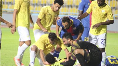إنقاذ لاعب طنطا بعد بلع اللسان ونقله إلى المستشفى (صور)