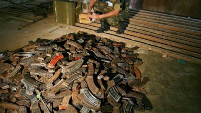 معاهدة القوات المسلحة التقليدية.. الحرب الباردة تعود إلى الواجهة بين القوى العظمى من جديد.. والعالم ينتظر الأسوأ بعد انسحاب روسيا