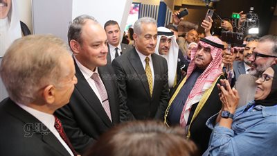 جامعة الدول العربية تشارك بجناح لدعم القضية الفلسطينية في الأسبوع الكويتي (صور)