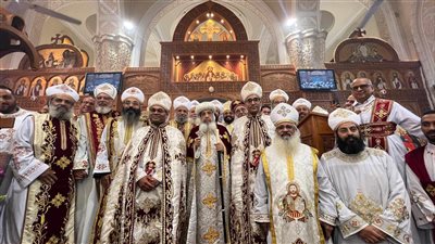 الأنبا دانيال يرسم كاهنين جديدين للخدمة بمطرانية المعادي