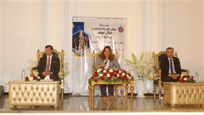 محافظ دمياط تشهد حفل تخرج الدفعة الـ 17 للمعهد الفني الصحي بالمنصورة (صور) 